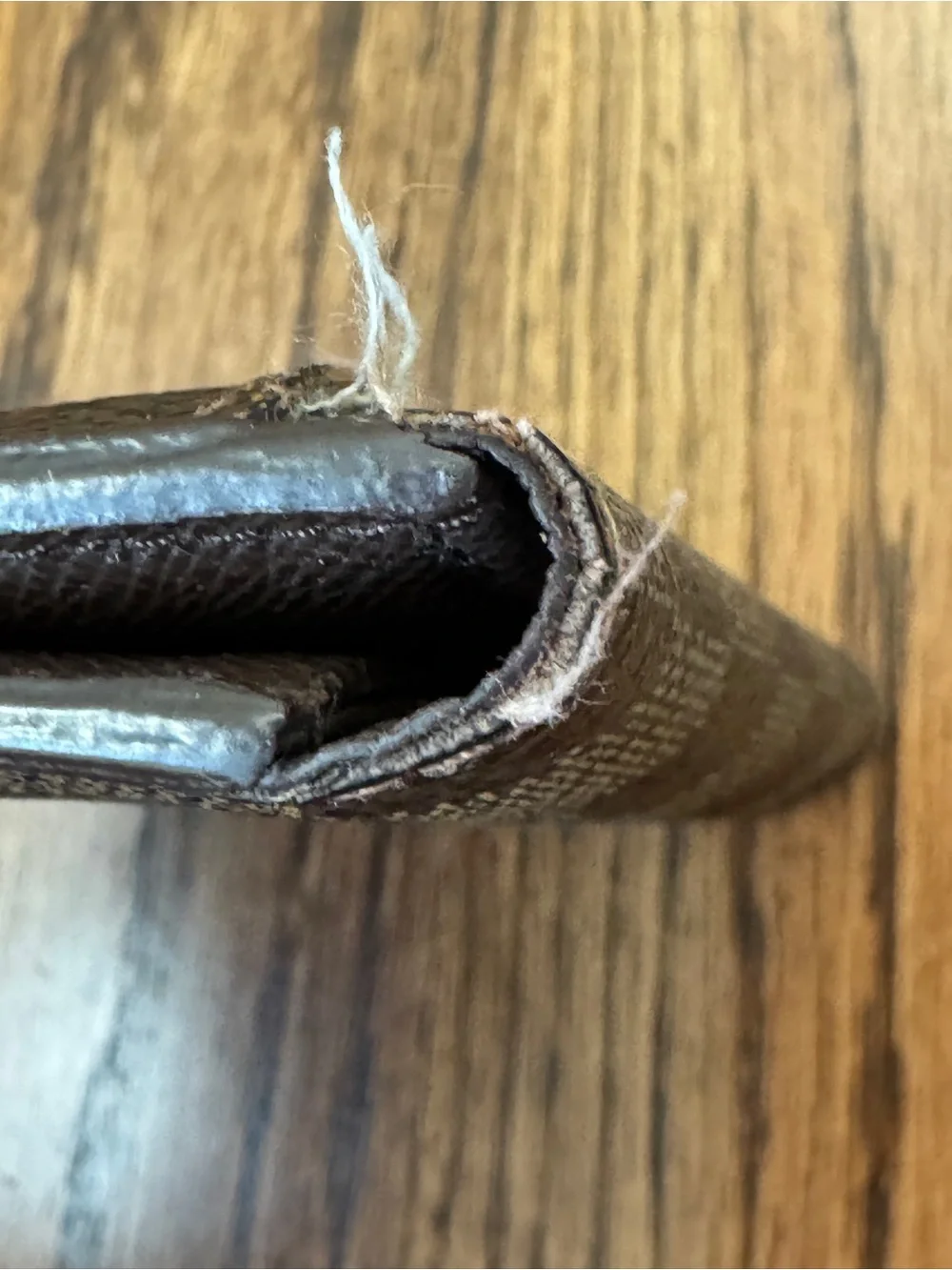 Louis Vuitton compact folding